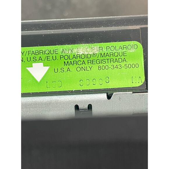 Polaroid OneStep 600 Black Instant Camera - Picture 10 of 10